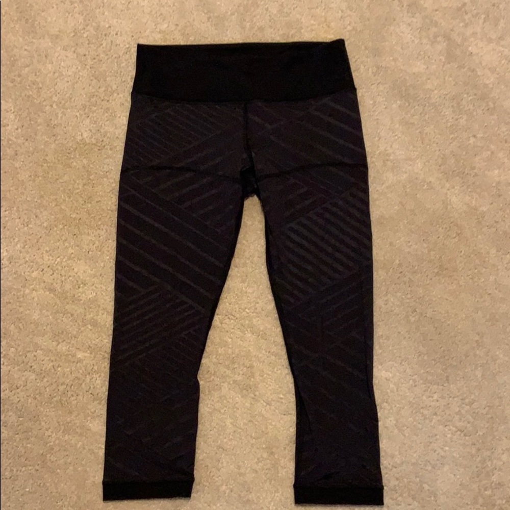 Lululemon Hot Like Agni Crop Leggings